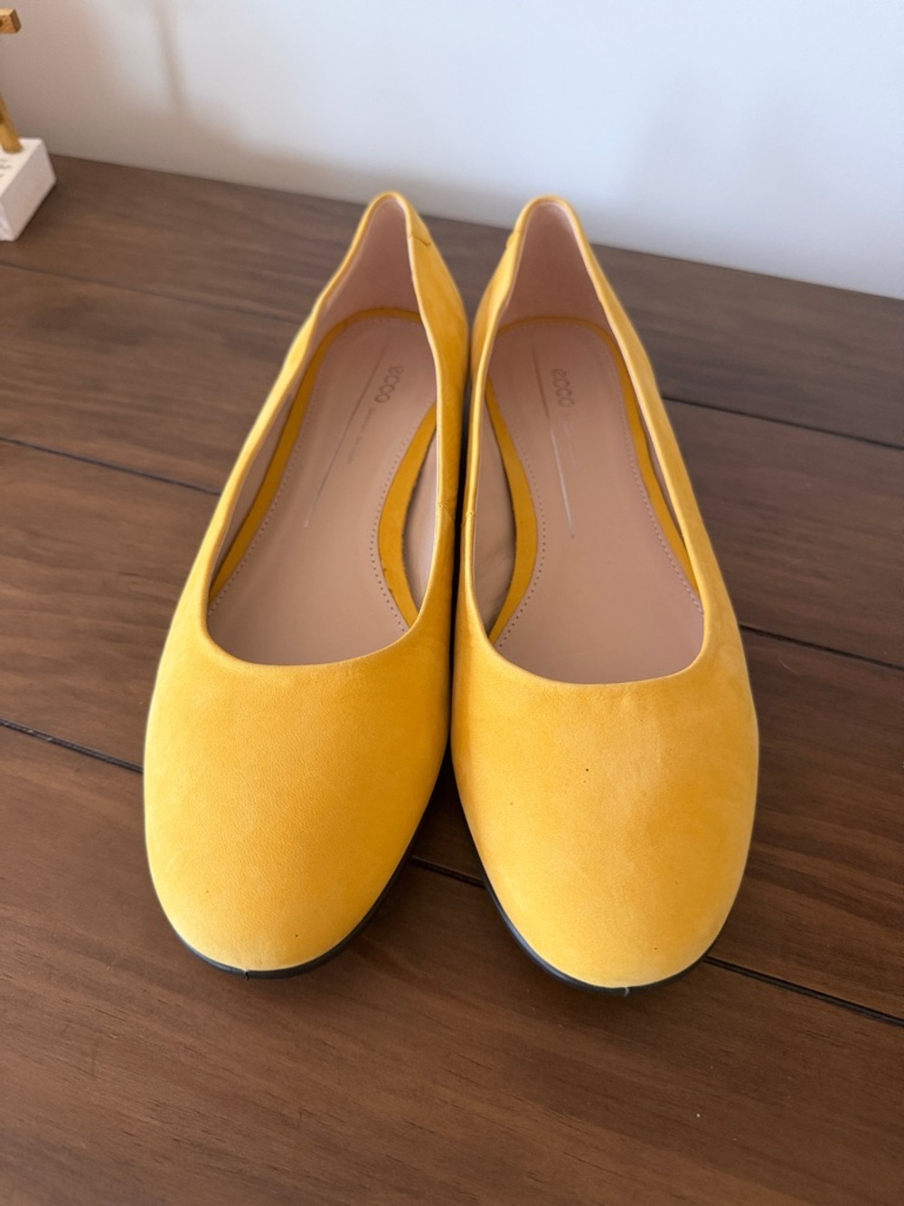 Ecco Women's Yellow Suede Flats